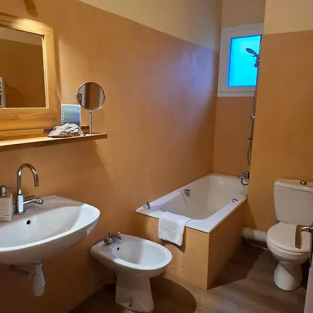 Les Bruyeres Hotel 2*